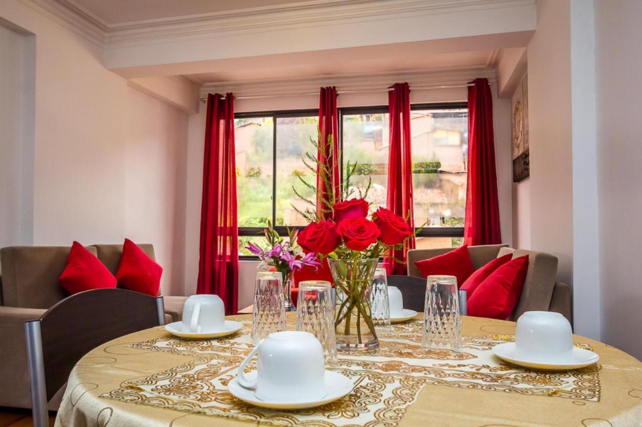 Aparthotel Rhouse 3*