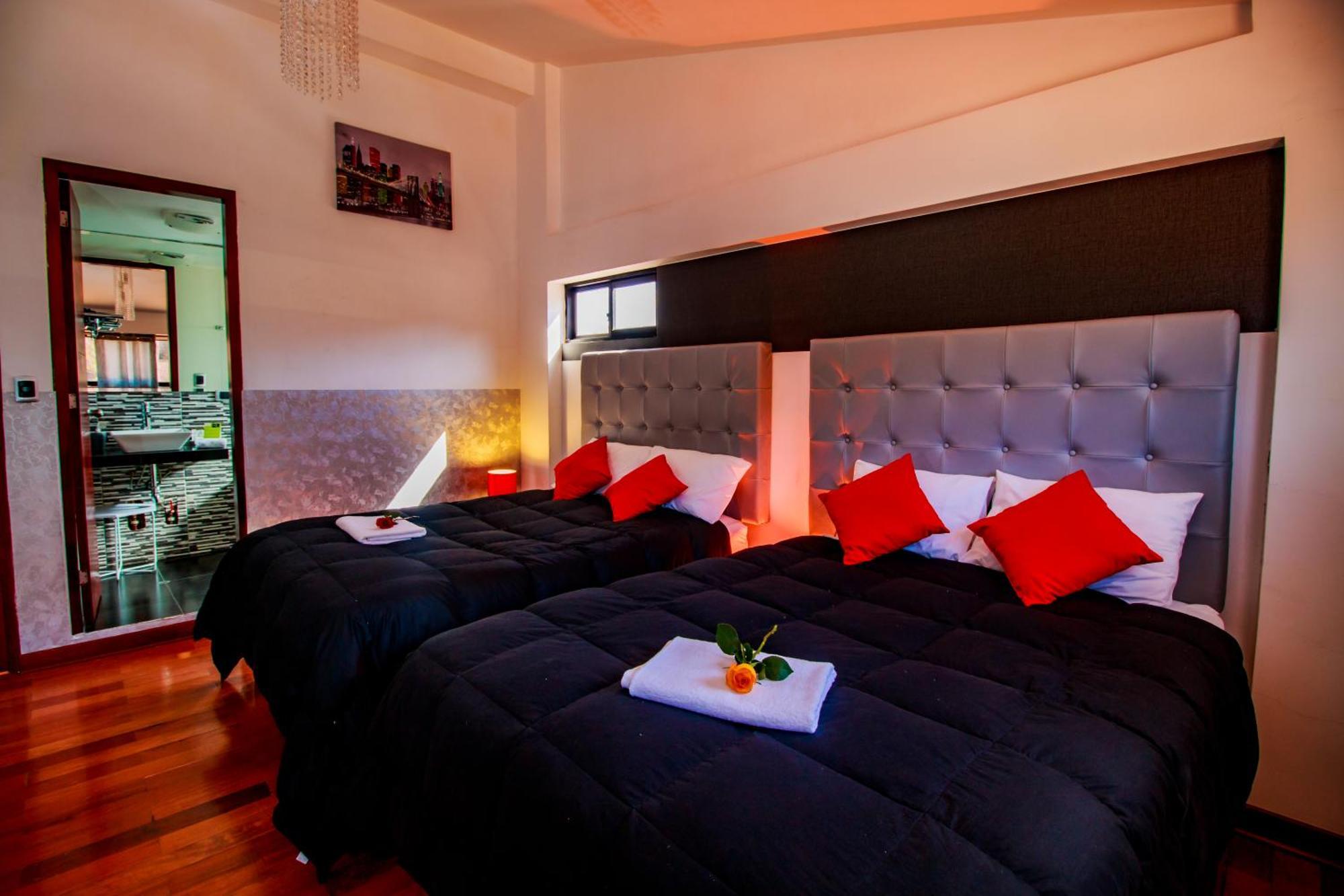 Aparthotel Rhouse 3*