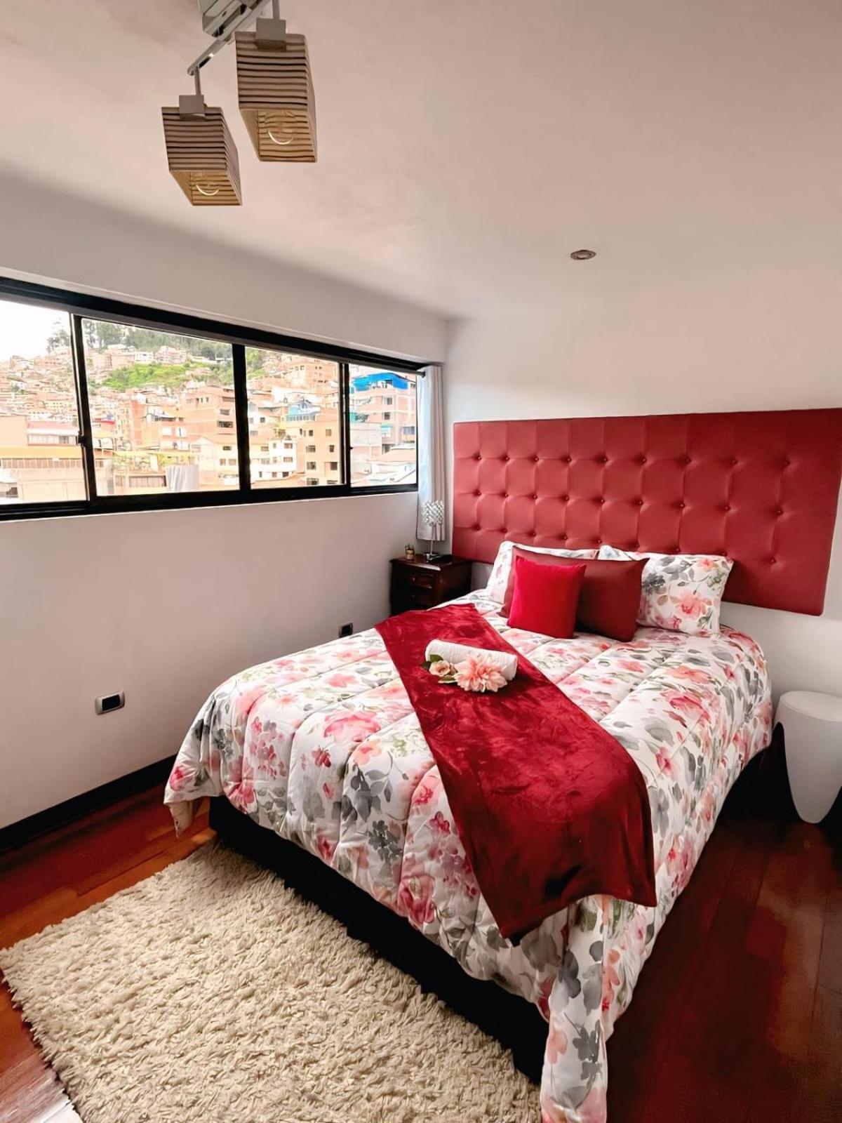 Rhouse Aparthotel 3*