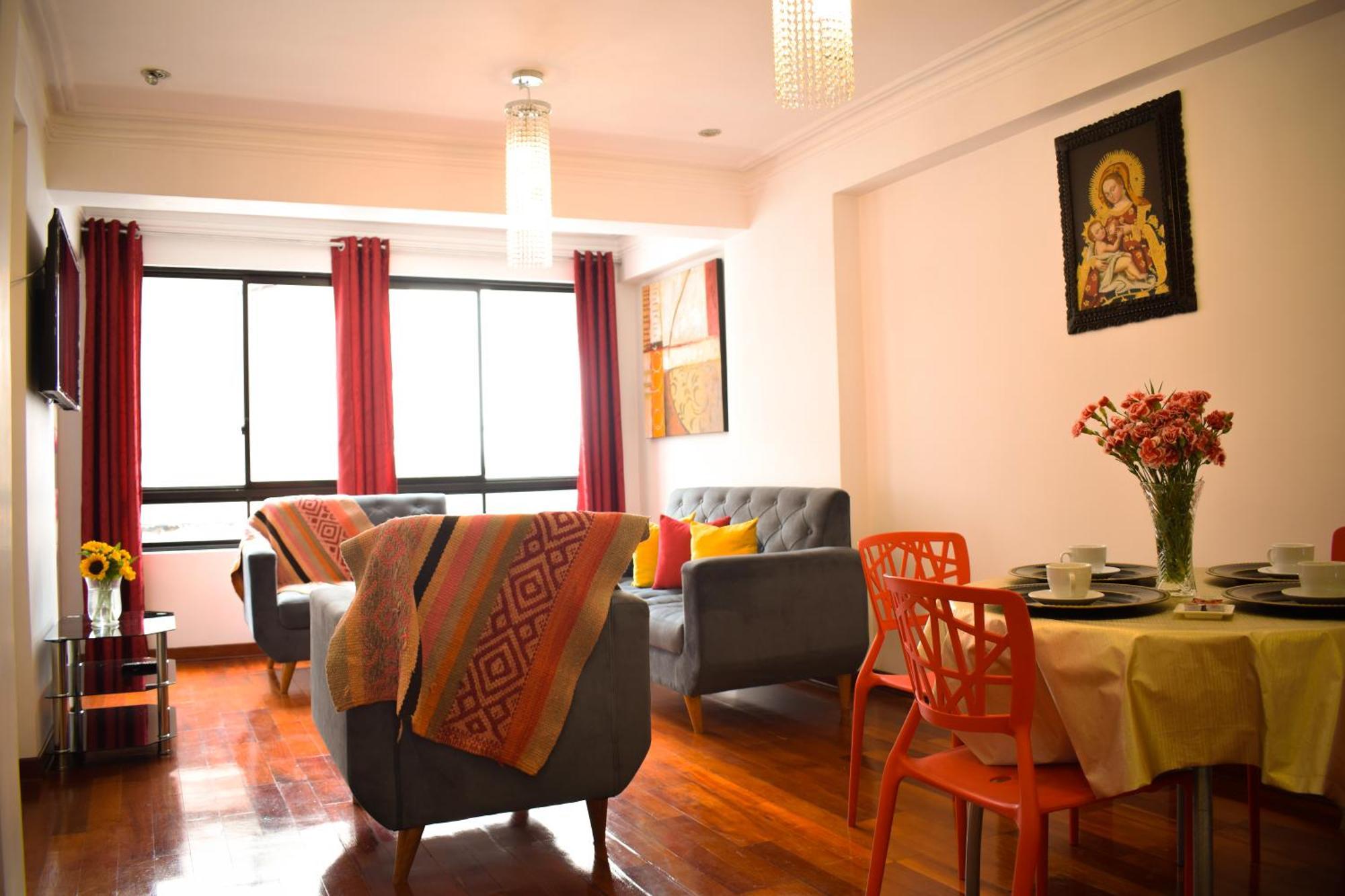 Rhouse Aparthotel