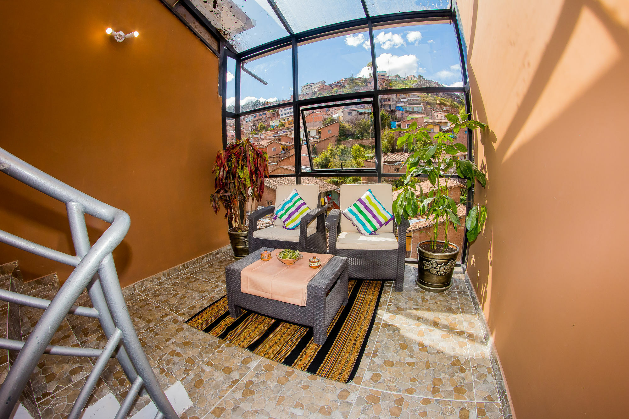 Aparthotel Rhouse 3*