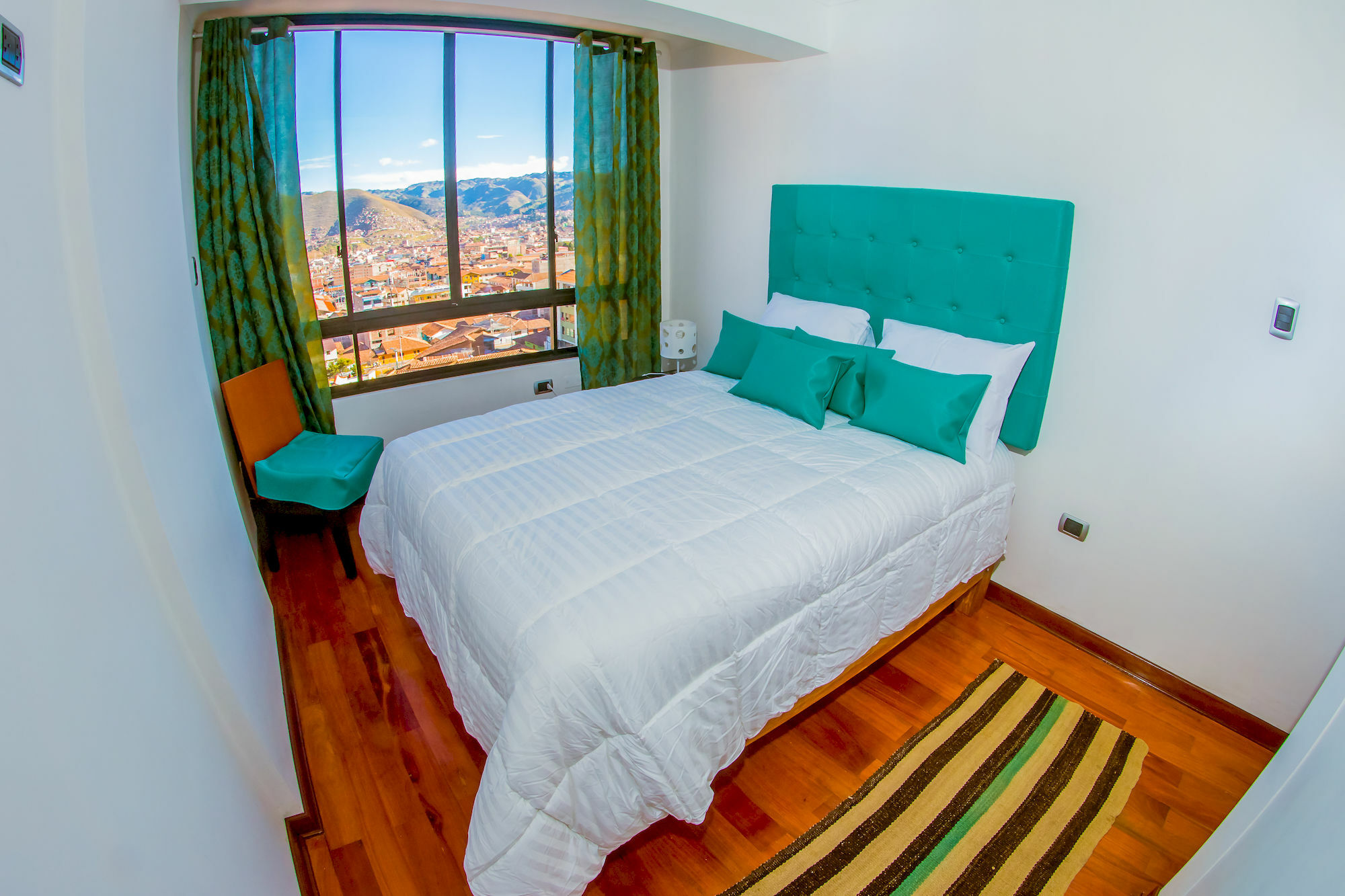 Rhouse Aparthotel 3*